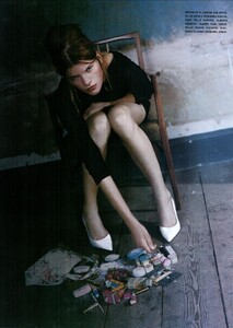 ARCHIVIO - Vogue Italia (November 2003) - Gardening Time - 011.jpg