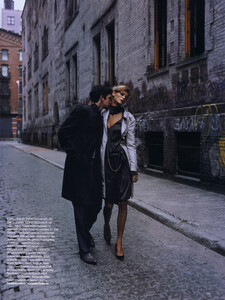 Vogue UK (January 2006) - Unfaithful - 002.jpg