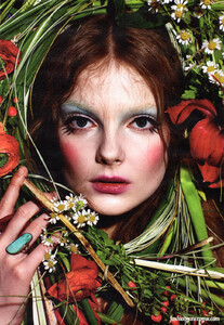 W (April 2009) - Harvest - 010.jpg