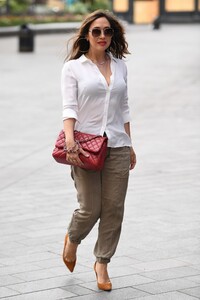         kla290420BZNimage116 .jpg