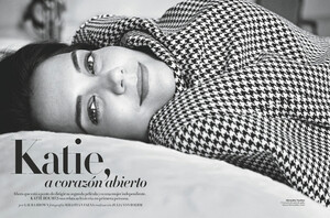         hol260420BZNimage116 .jpg