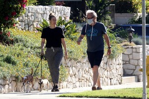       sil290420BZNimage34 .jpg