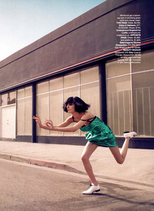 Harper's Bazaar US (May 2007) - 80s Influence - 003.jpg