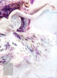 Vogue Italia (March 2008) - Pure Wonder - 006.jpg