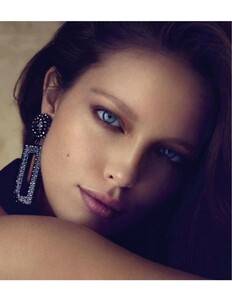 Vogue Spain - 2013 08-075.jpg