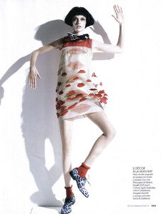 Elle Italia (February 2010) - Lookbook - 008.jpg