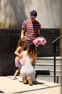       bil260420BZNimage119 .jpg