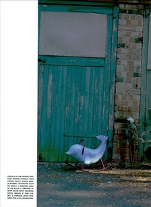 ARCHIVIO - Vogue Italia (November 2003) - Gardening Time - 005.jpg