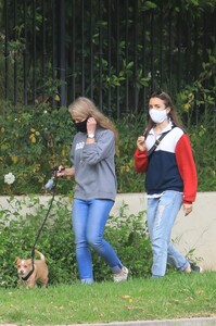         lil300420BZNimage121 .jpg