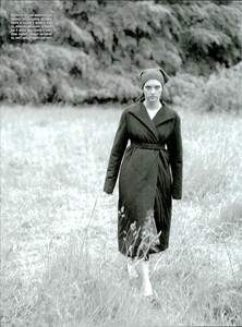 ARCHIVIO - Vogue Italia (November 1998) - A Rural Story - 015.jpg