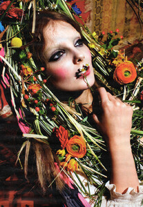 W (April 2009) - Harvest - 017.jpg