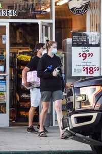         bal240420BZNimage105 .jpg