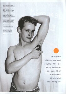The Face (November 2002) - Macaulay Culkin - 013.jpg