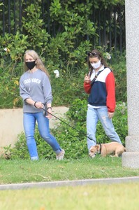         lil300420BZNimage126 .jpg