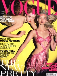Vogue UK (April 2004) - Cover.jpg