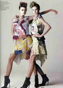 Model_Trish_Goff and Lisa (6).jpg