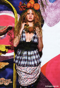 W (April 2009) - Harvest - 006.jpg