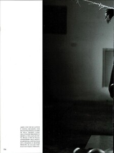 ARCHIVIO - Vogue Italia (March 1998) - A Forward Style - 005.jpg