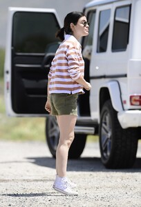       hal260420BZNimage1 .jpg