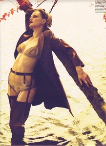 W (September 2009) - Sunday in the Park - 018.jpg