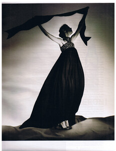 W (September 2006) - Surreal State - 021.jpg