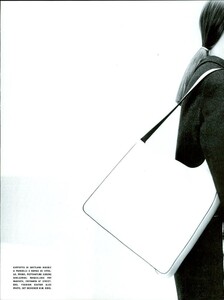ARCHIVIO - Vogue Italia (October 1998) - Simmetrie - 006.jpg