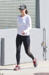         lar250420BZNimage114 .jpg