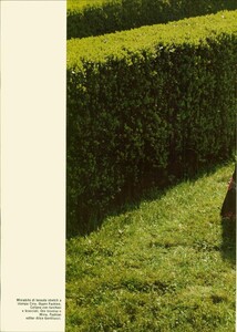 ARCHIVIO - Vogue Italia (August 2005) - Everyday Wear - 010.jpg