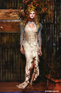 W (April 2009) - Harvest - 005.jpg