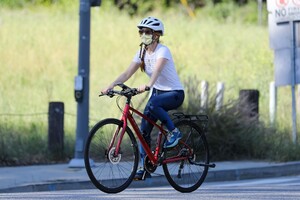         isl250420BZNimage120 .jpg