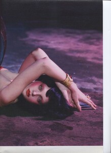 W (March 2005) - Industrial Strength - 022.jpg