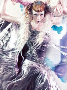 Vogue Italia (March 2008) - Pure Wonder - 009.jpg