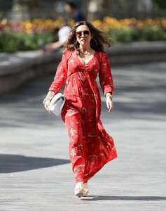         kla260420BZNimage105 .jpg