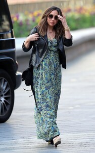         kla240420BZNimage107 .jpg