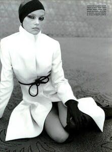 ARCHIVIO - Vogue Italia (October 1999) - Nonchalance - 012.jpg