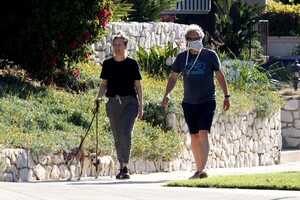       sil290420BZNimage28 .jpg