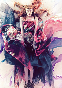 Vogue Italia (March 2008) - Pure Wonder - 004.jpg