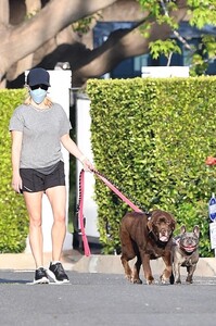       ree280420BZNimage106 .jpg