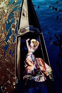 Fashion By Leonard, Sous le pont des Soupirs, by Jean Daniel Lorieux.jpg