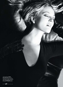Elle US - 2010 08-205.jpg