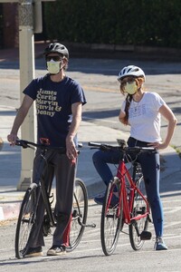         isl250420BZNimage110 .jpg