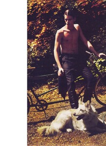 W (September 2009) - Sunday in the Park - 013.jpg