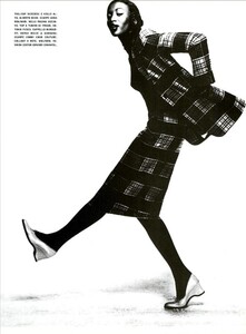 ARCHIVIO - Vogue Italia (September 1999) - Fotocopiato - 012.jpg