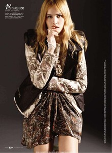 Elle US - 2010 10-461.jpg