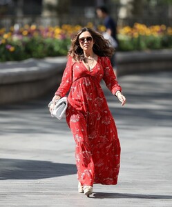         kla260420BZNimage103 .jpg