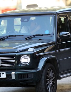         kla240420BZNimage102 .jpg