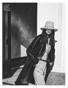         moo230420BZNimage111 .jpg