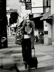 Vogue UK (April 2006) - Good Sport - 010.jpg