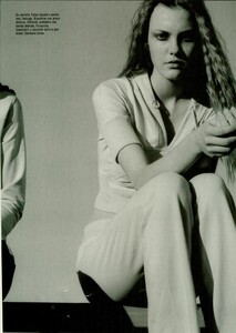 ARCHIVIO - Vogue Italia (March 2004) - Suggestions - 015.jpg