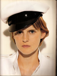 Vogue Paris (February 2001) - Costumes - 006.jpg